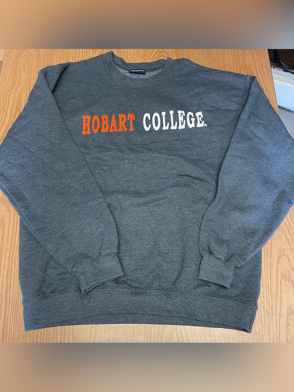 Hobart College Classic MV Sport Sweater Youth Large